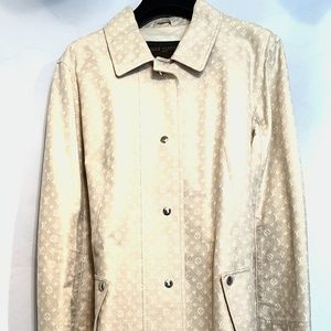 NEW Cream Tan Louis Vuitton Trench Raincoat size44